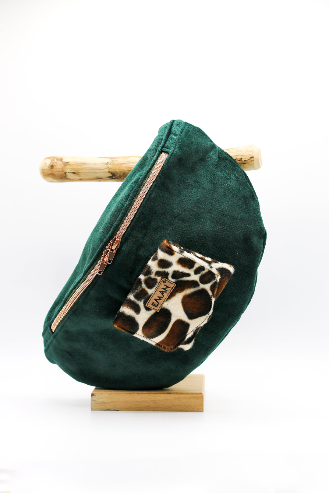 Ensemble Banane velours vert - pochette friandise chien Jirafa