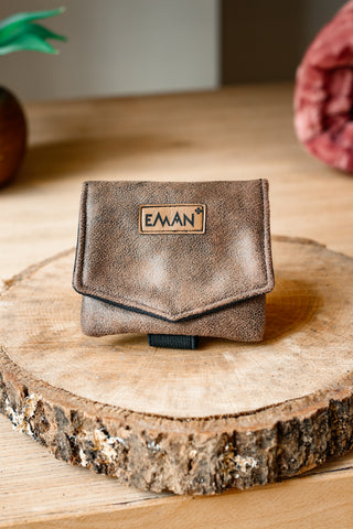 Pochette à friandises cuir vegan Vintage pour chiens - Bracelet de balade